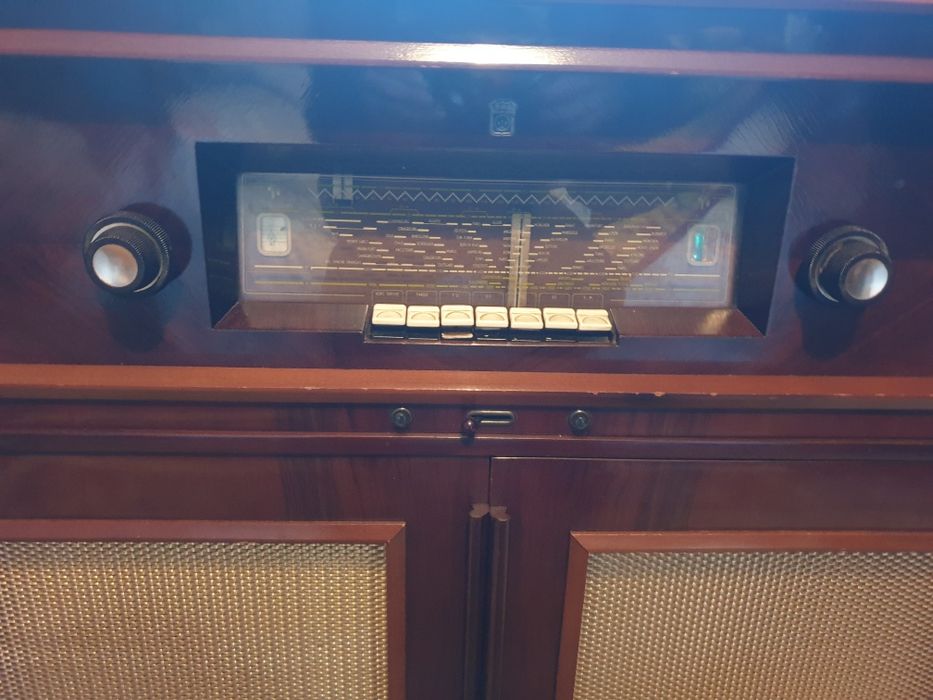 Movel Rádio Antigo