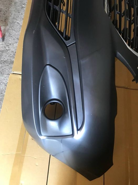 Бампер бампер передній Peugeot 301 2017 2018 2019 2020