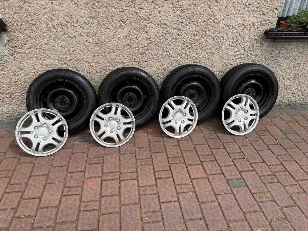 Opony zimowe Dayton R15 z felgami stalowymi