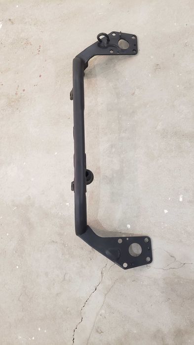 Балка нижня перед audi a4 b5 volkswagen passat b5