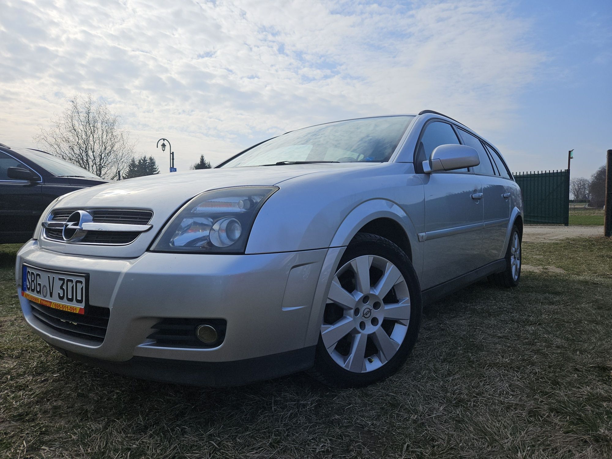 Opel Vectra  2.2 benzynka/ klima/2005r / bardzo ładny