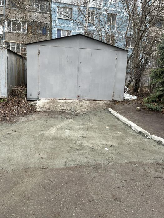 Продається  металевий  гараж у 150 метрах від ЖКSokolovsky