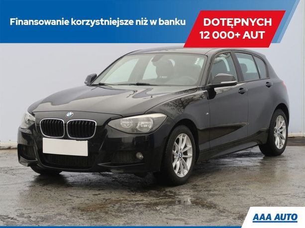 BMW Seria 1 116i, Klimatronic, Parktronic, Podgrzewane siedzienia