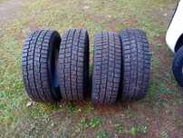 Opony zimowe z kolcami 215/65 R16C Continental VanContact Ice komplet