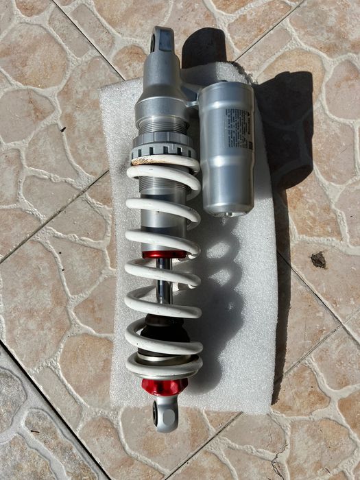 Troco ou vendo suspensão traseira