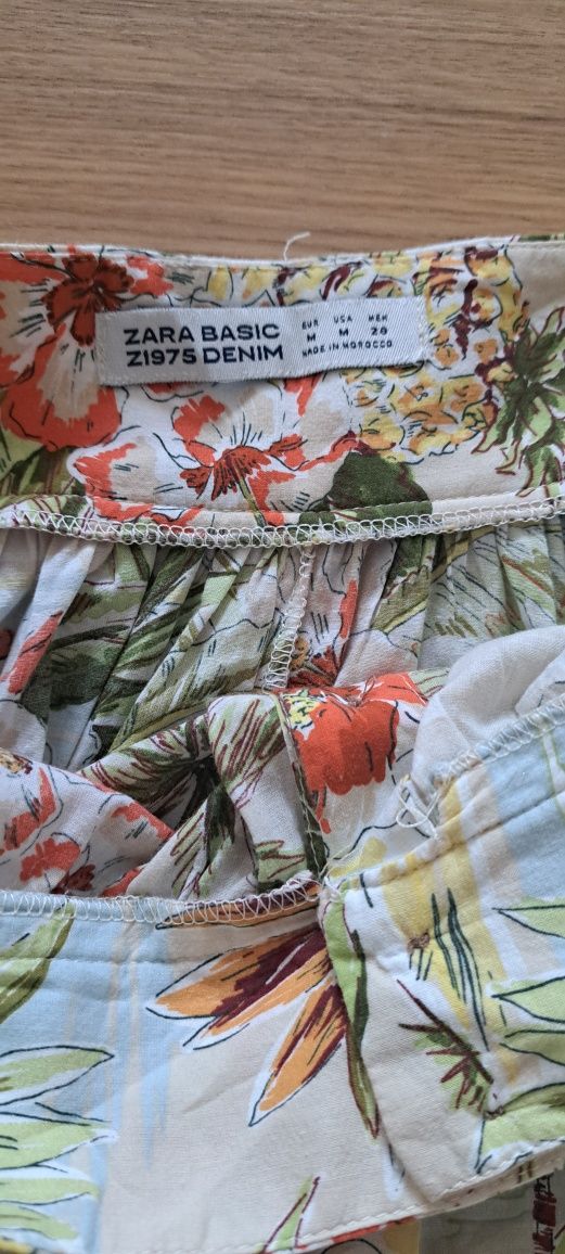 Długa spódnica Zara r.M kwiaty