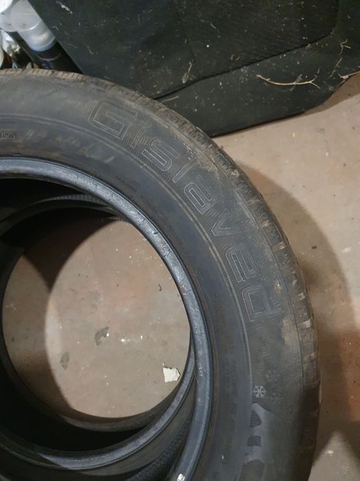 Резина Gislaved r16 215/60 зима