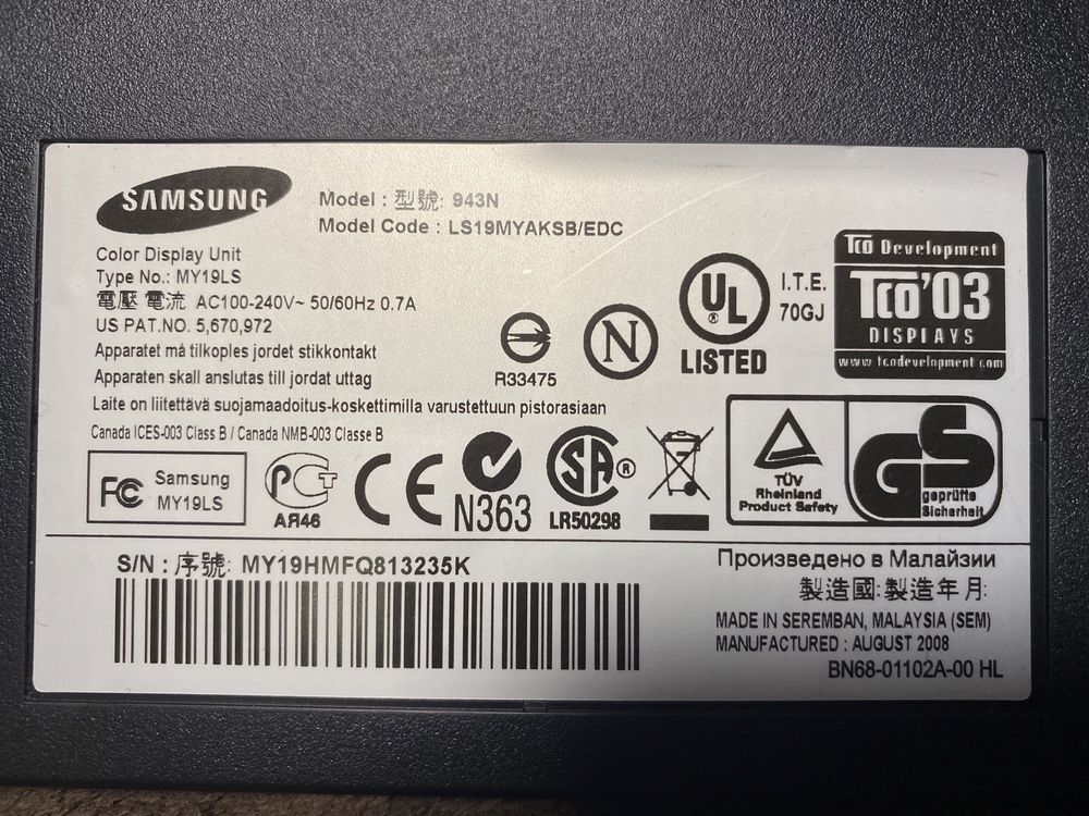 Монитор Samsung SyncMaster 943n