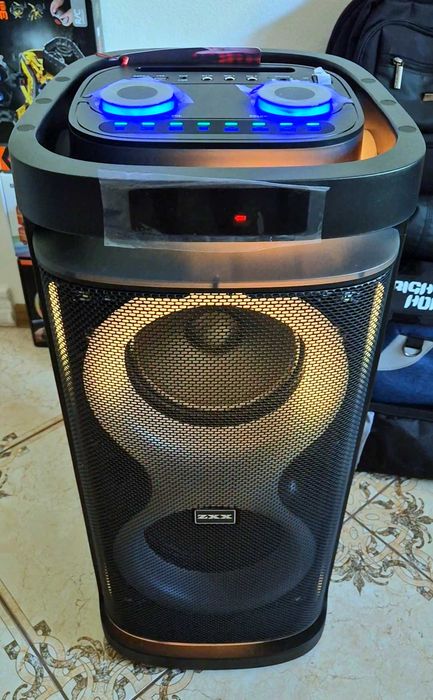 Потужна портативна колонка + 2 мікрофони, ZXX на 60 Вт караоке TWS