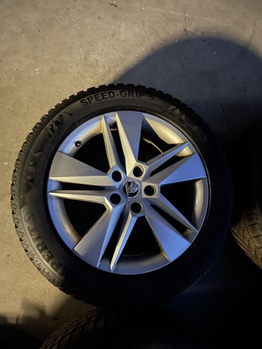 Koła felgi Skoda superb Vw zima 17 cali 5x112 opony 2023 rok passat