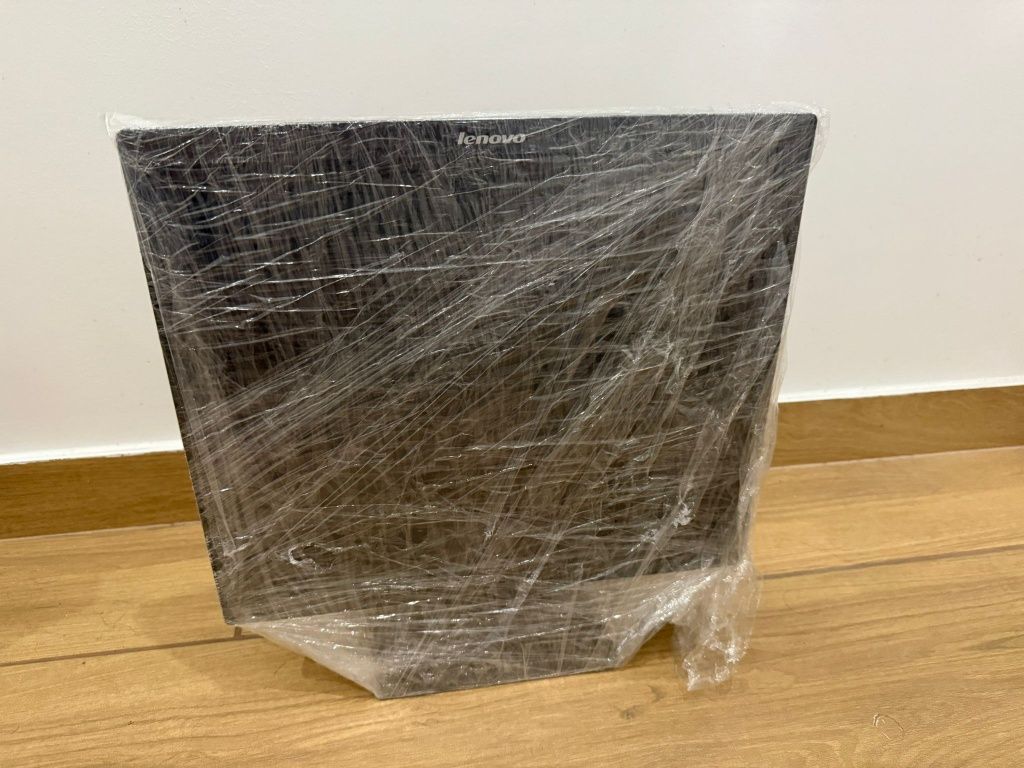 Monitor Lenovo 9227-AB6