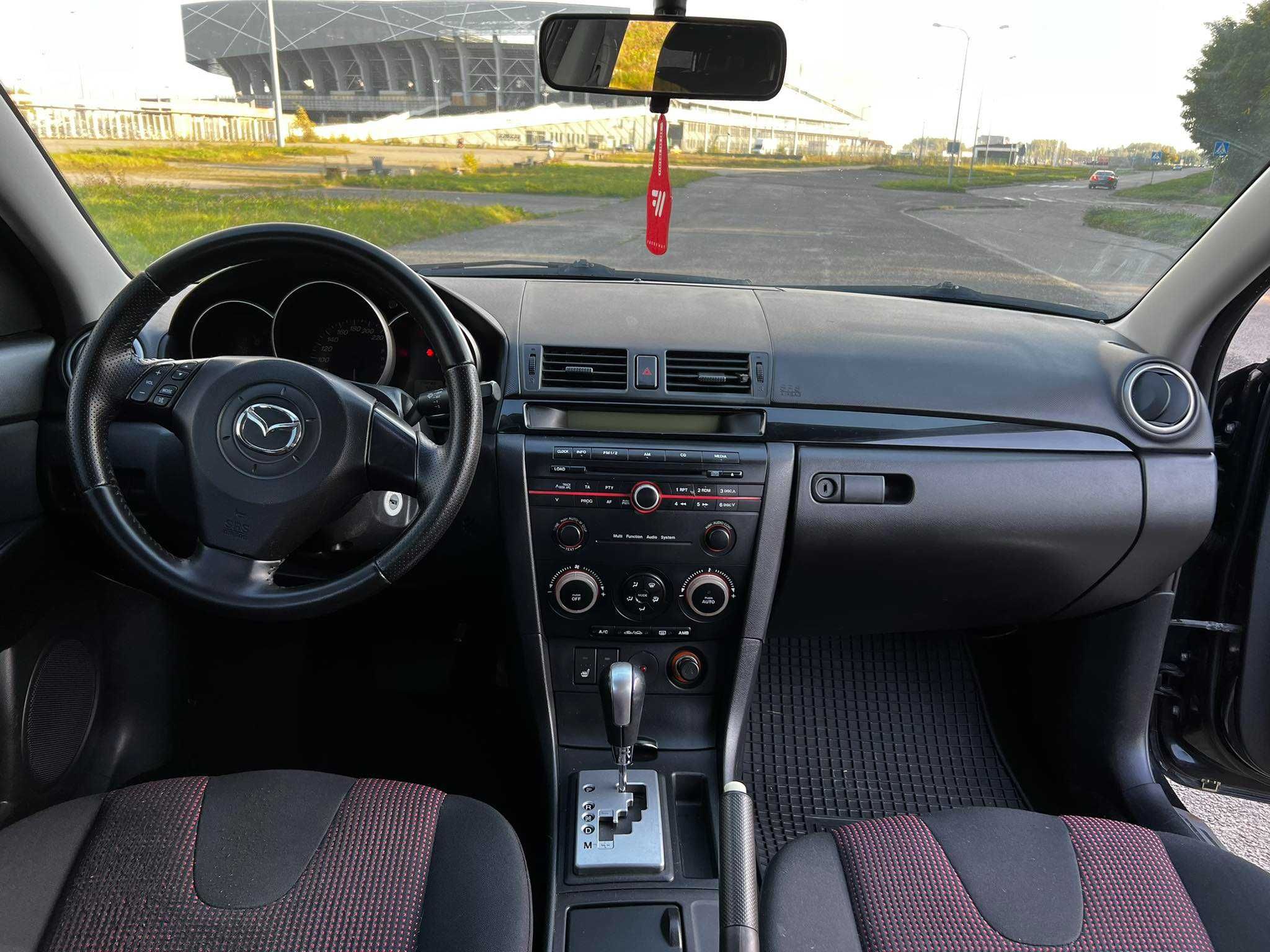 Автомобіль Mazda 3 Седан 2006 рік (1.6 бензин/ автомат)