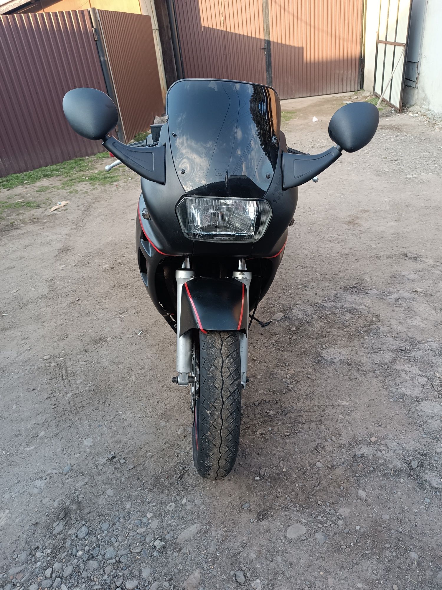 Продам Suzuki GSX600F