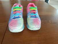 Dziewczęce buty skechers rozmiar 31