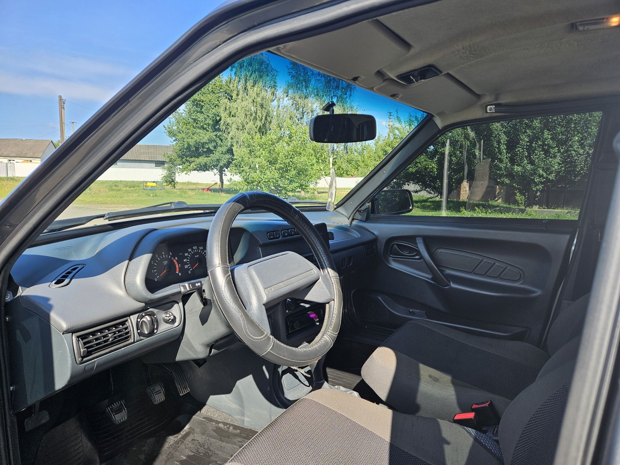 ВАЗ Lada 2115 1.6
