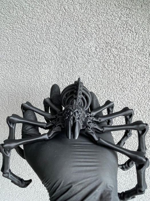 Рухлива іграшка Павук надрукована на 3д принтері