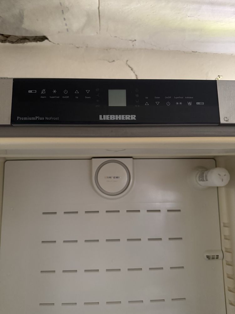 Холодильник Liebherr