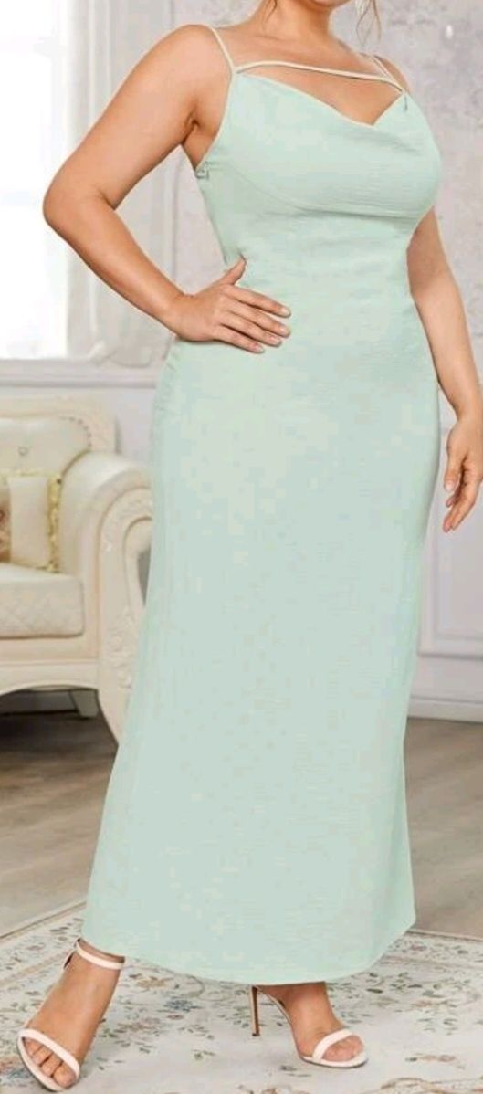 Długa sukienka szałwiowy kolor 50 elastyczny materiał