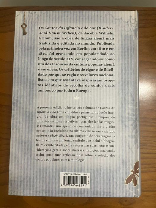 Livro - Contos Completos Irmãos Grimm