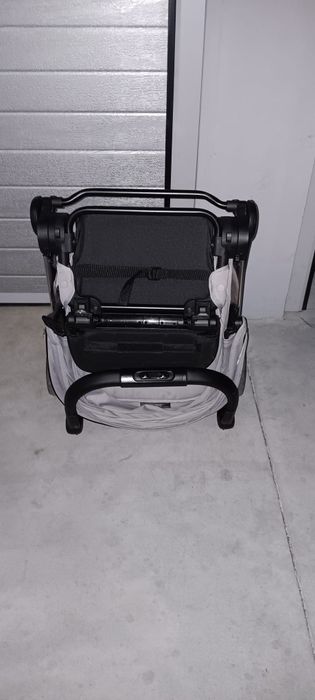 Carrinho de bebe chicco com encaixe babycoque