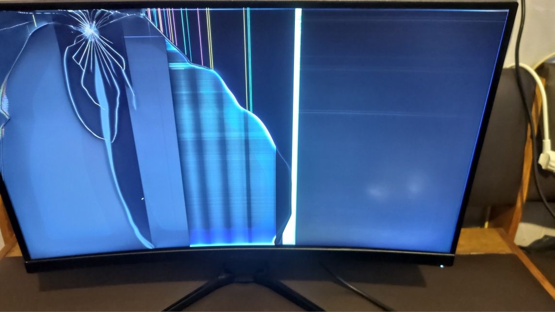Монітор 27" MSI Optix MAG271CQR
