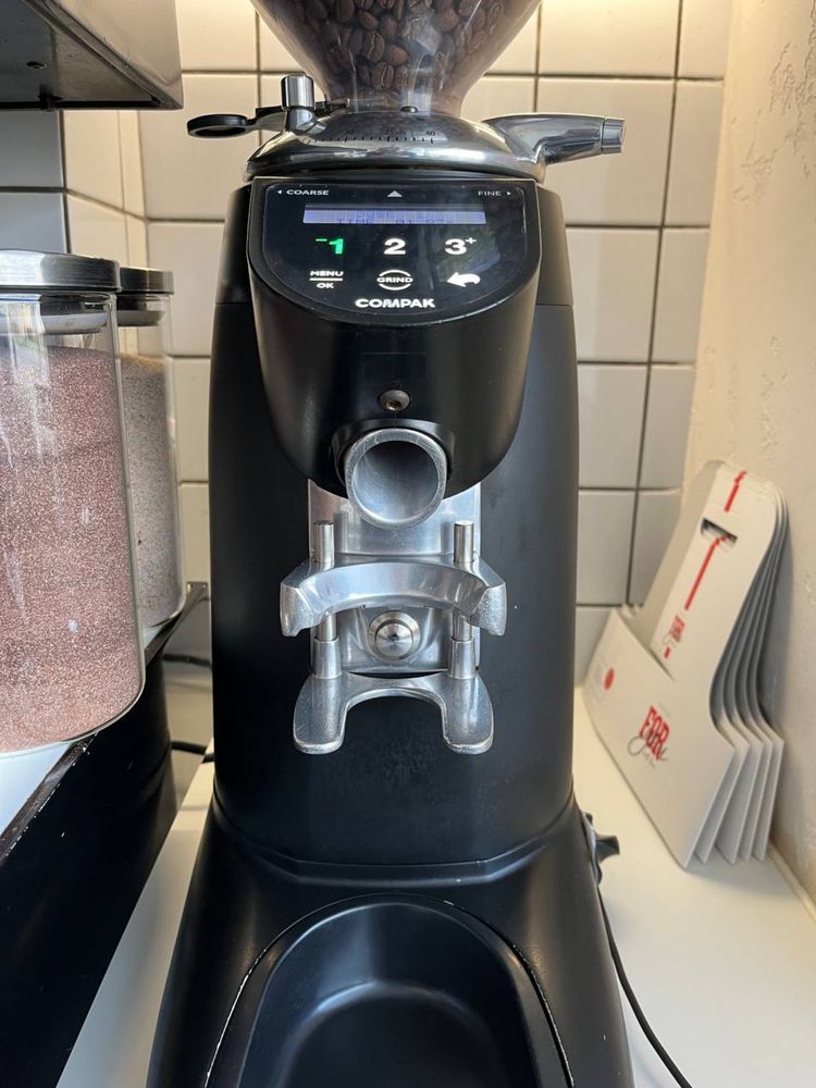 Кофемолка Compak