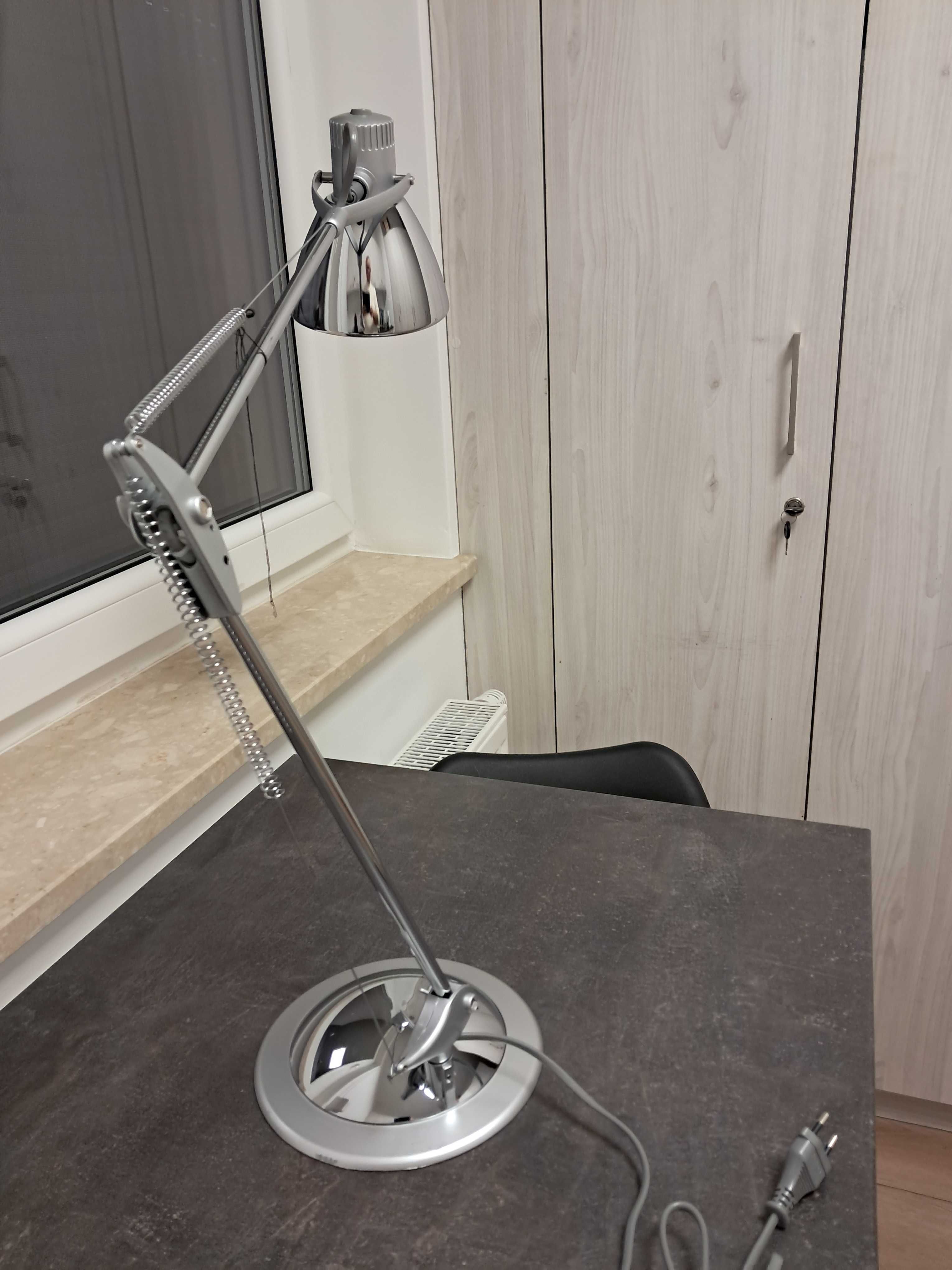 Lampa biurowa ledowa
