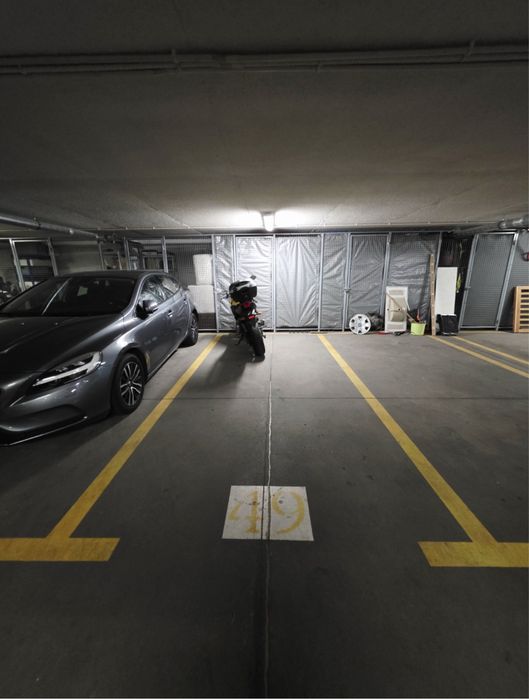 Garaz wynajem  Centrum