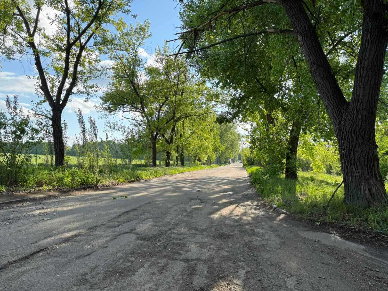 Пропоную зняти приміщення відкритий майданчик вулиця Старокодацька.
