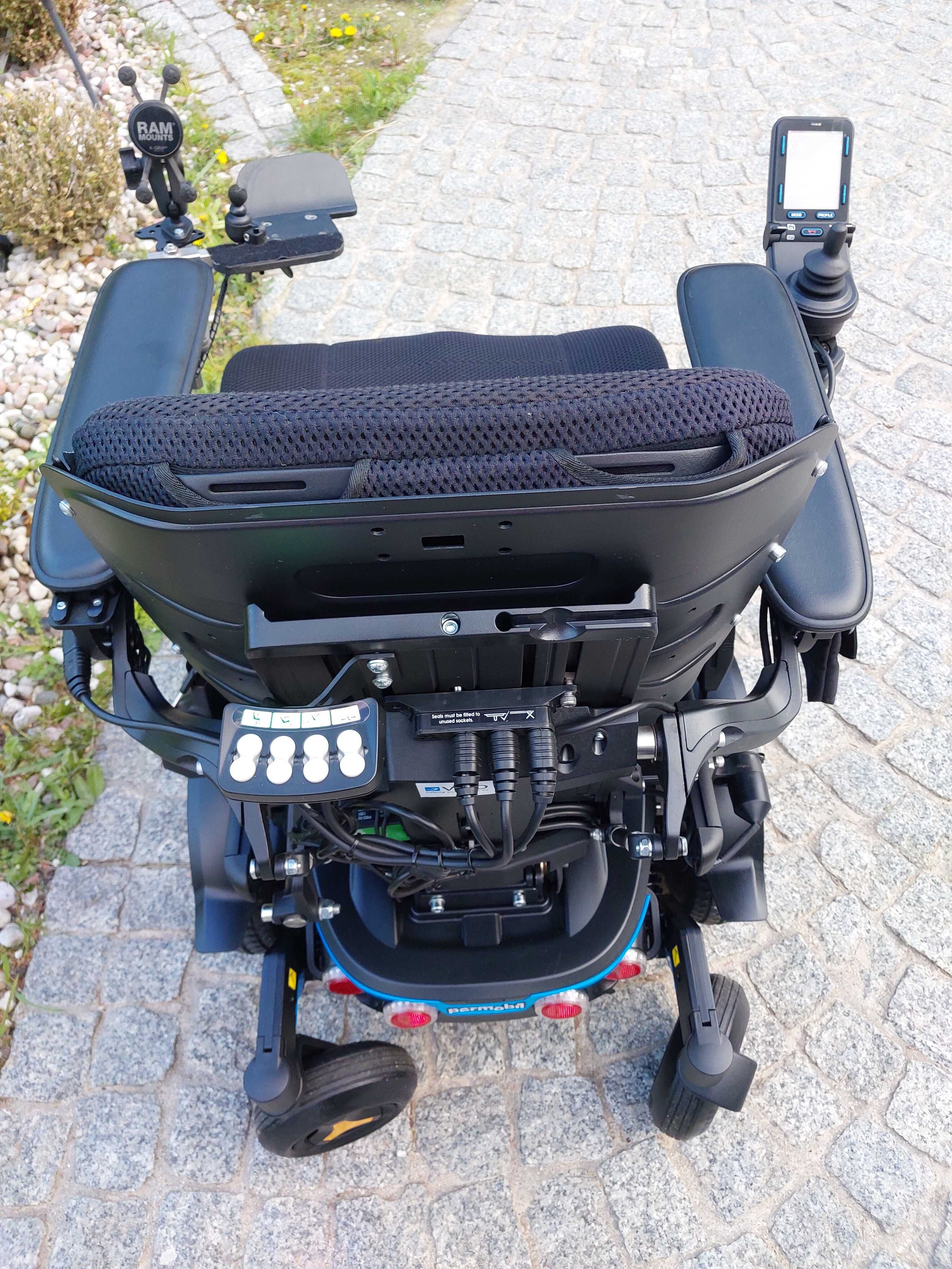 wózek inwalidzki elektryczny Permobil M3 Corpus jedynie 15km jak nowy!