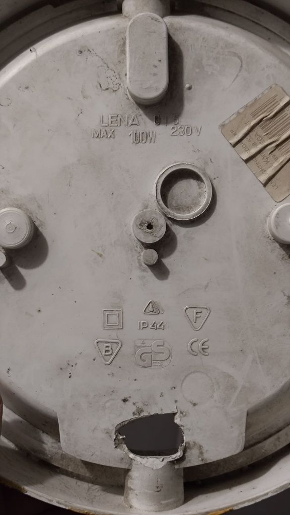 Lampa zewnętrzna do garażu piwnicy kinkiet Lena E27 IP44 max 100W