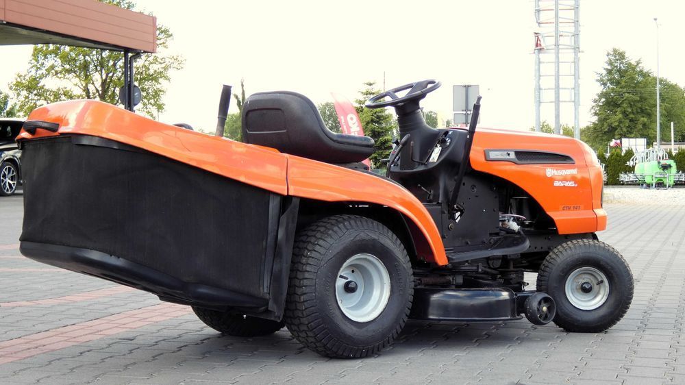 Traktorek kosiarka Husqvarna CTH141 B&S (150503.5) - Baras