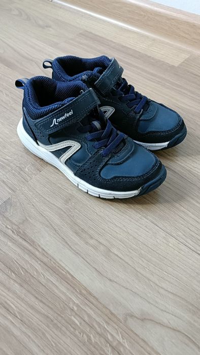Buty dla chłopca chłopięce na jesień jesienne granatowe 28