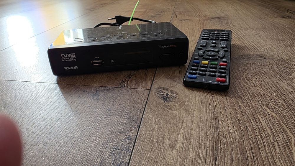 Dekoder SmartGPS SAT-2 DVB-T2/HEVC