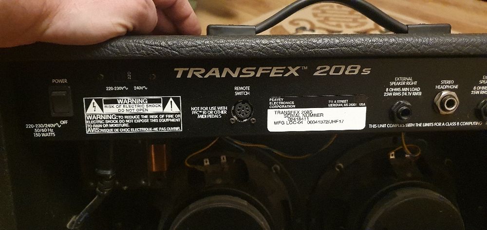 Продам електрогітару SXта підсилювач peavey