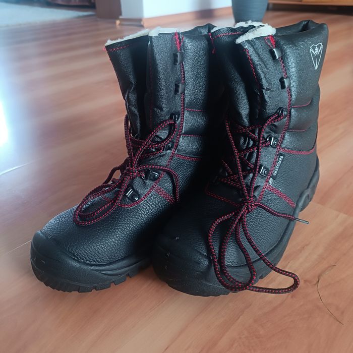 Buty zimowe robocze nowe