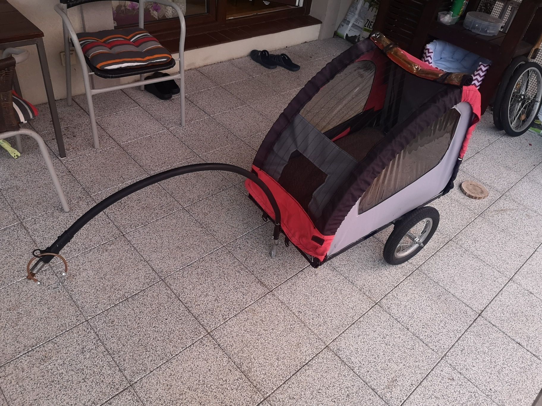 Przyczepka rowerowa dla psa
