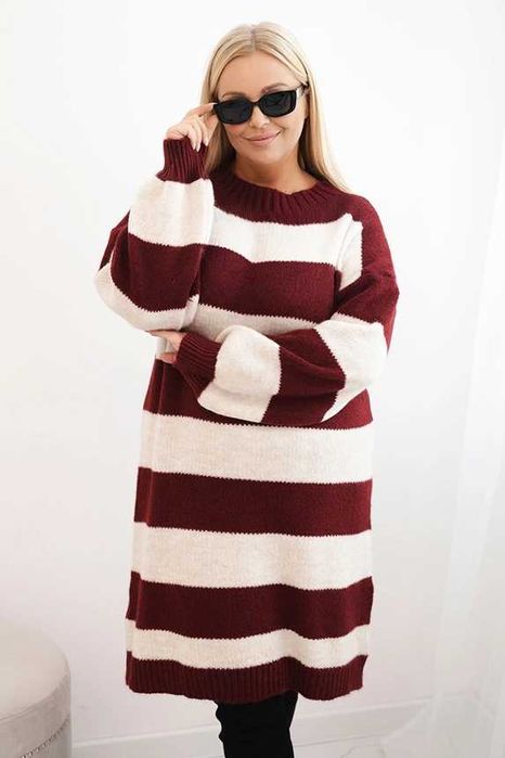 Sweterkowe sukienki Plus Size w pasy