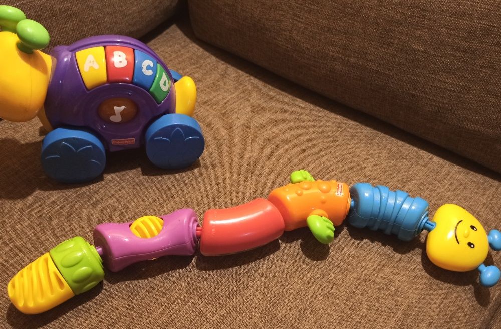 Fisher Price gąsienica i śpiewający ślimak