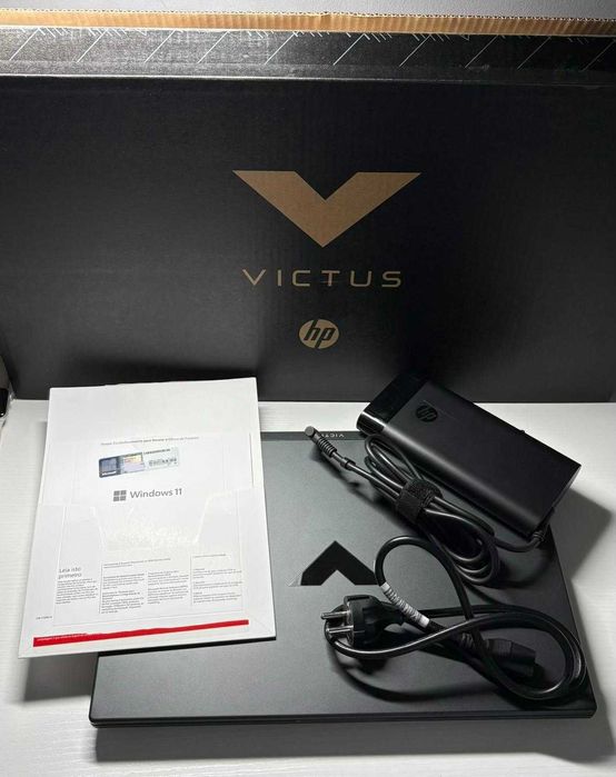 Portátil Gaming HP Victus 16| i7-13700H | RTX 4060 | 16GB RAM |1TB SSD