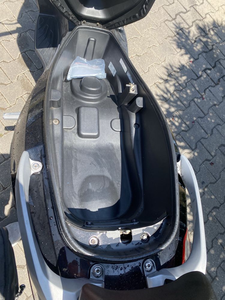 Moto Sym GTS 2016