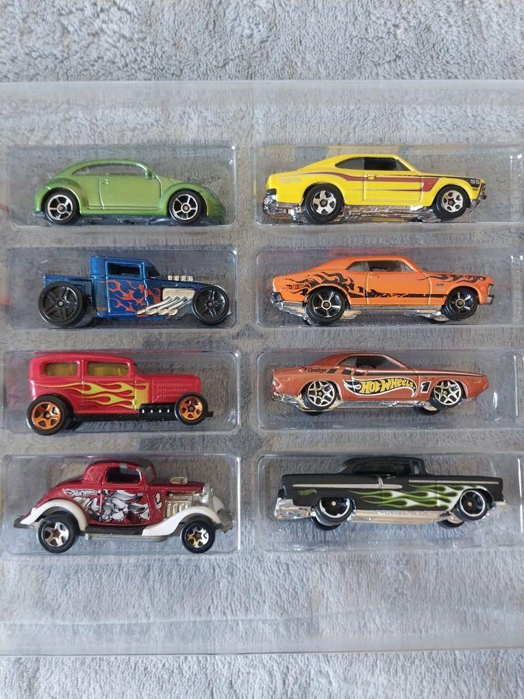 Набор машин Hot wheels 20шт