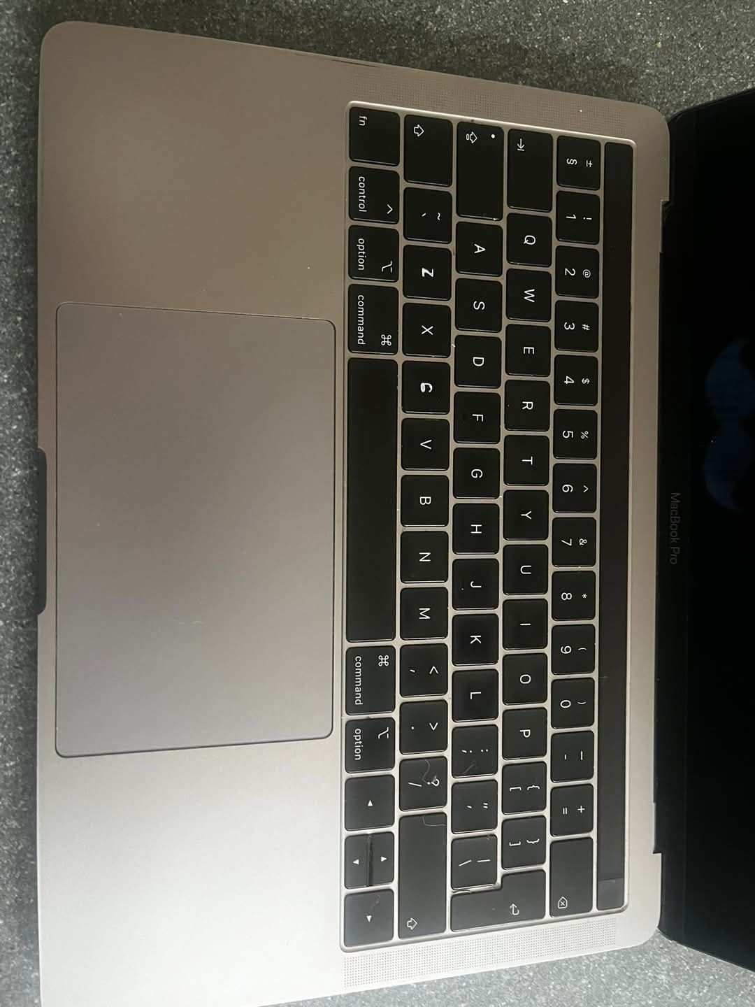 Apple MacBook Pro 13” (2018)