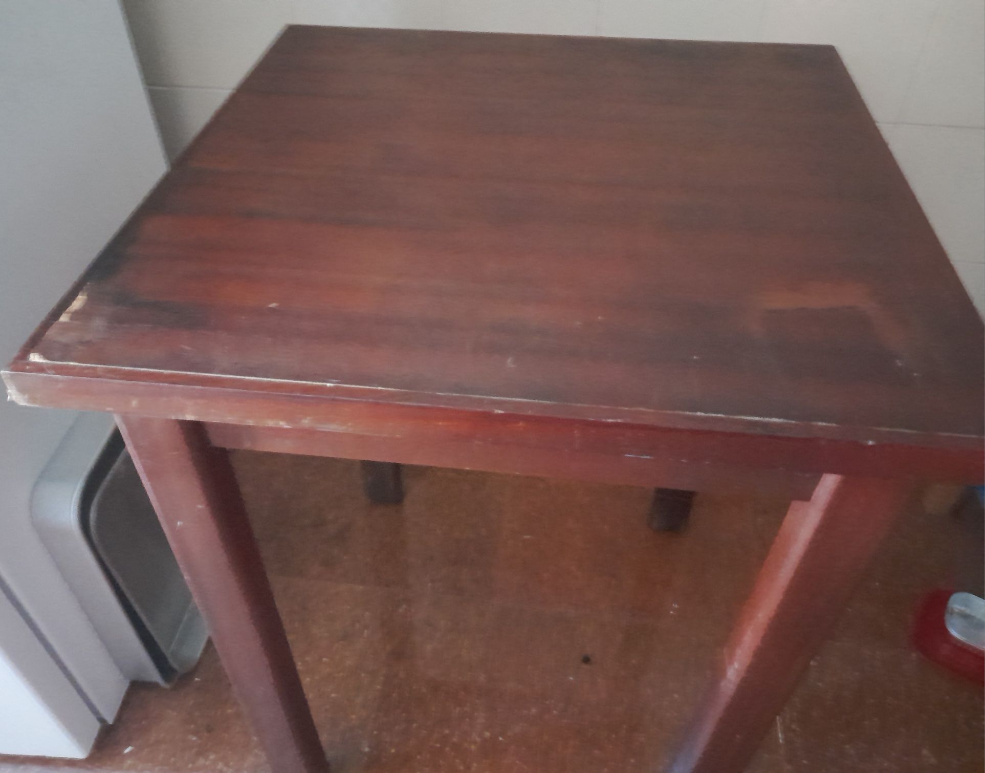 Vendo mesa quadrada