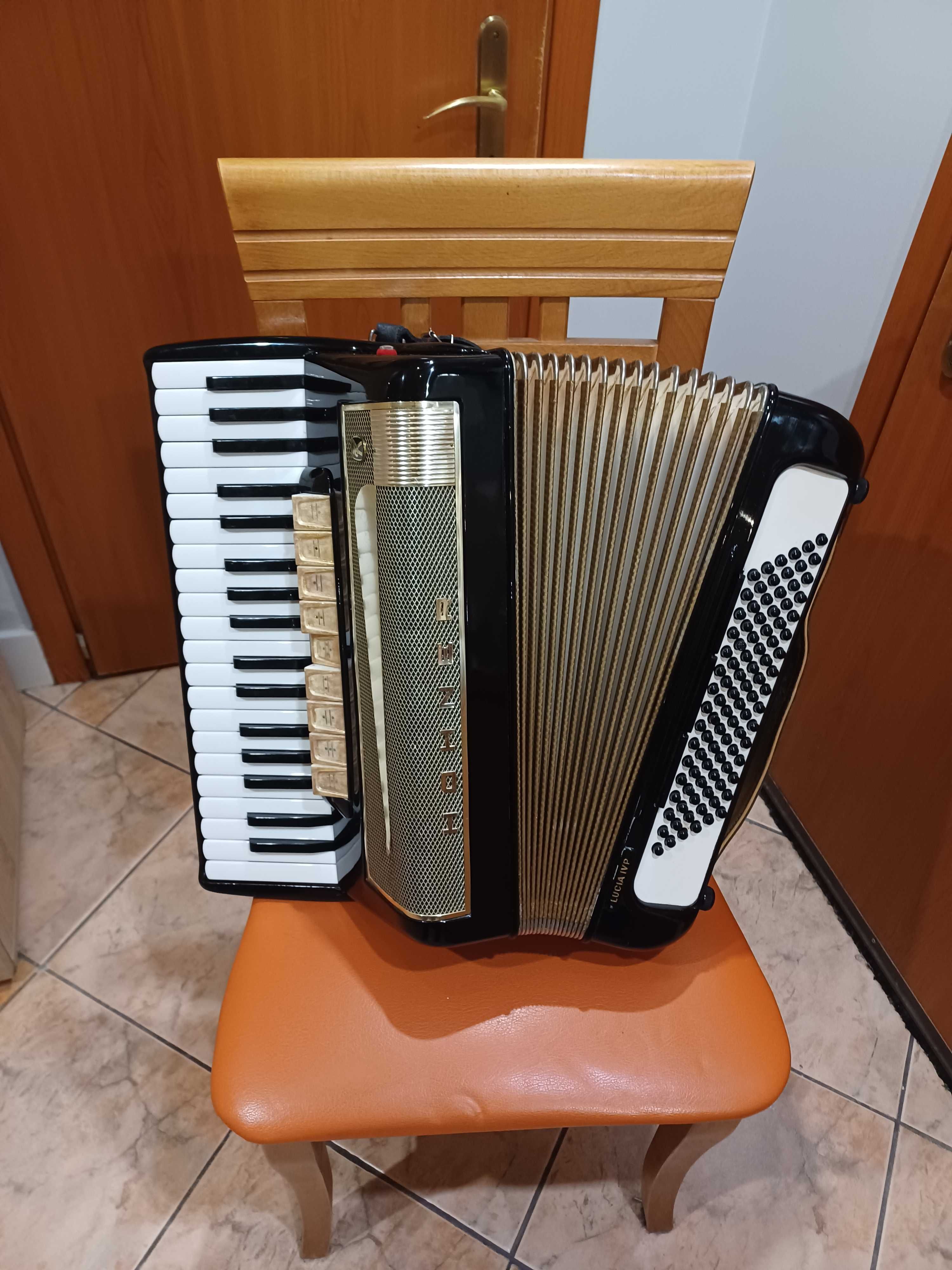 akordeon hohner lucia IV P 96 basów 4 chóry super stan +gwarancja