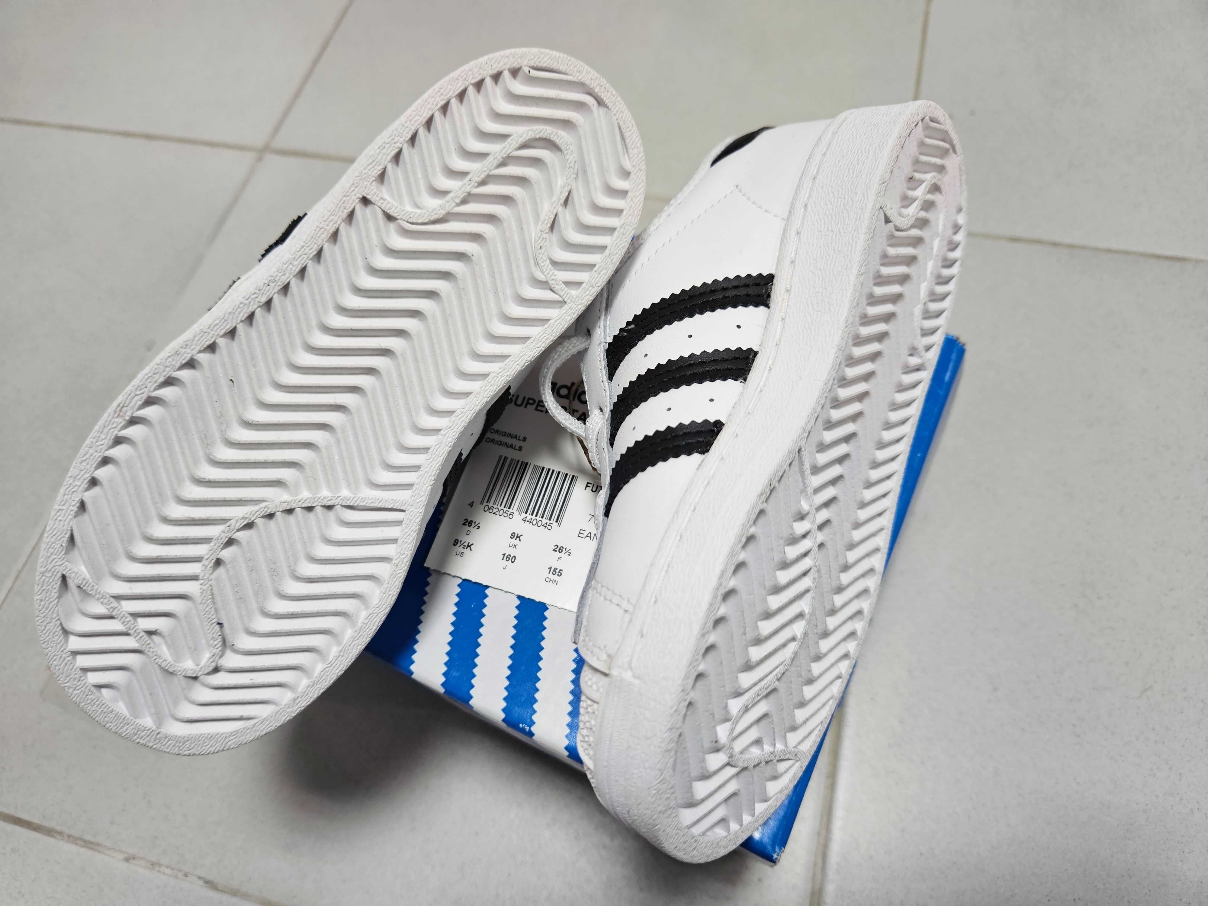 Adidas Superstar Branco e Preto - 26 1/2 - 9k