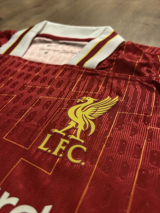 Liverpool fc 24/25 kit