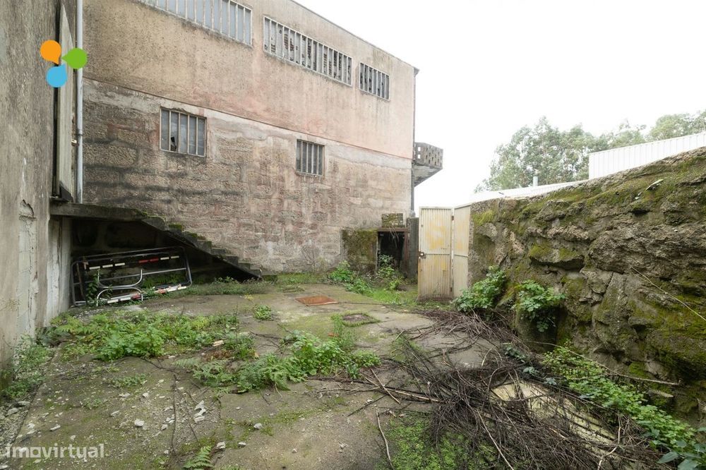 Armazém  Venda em Milheirós,Maia