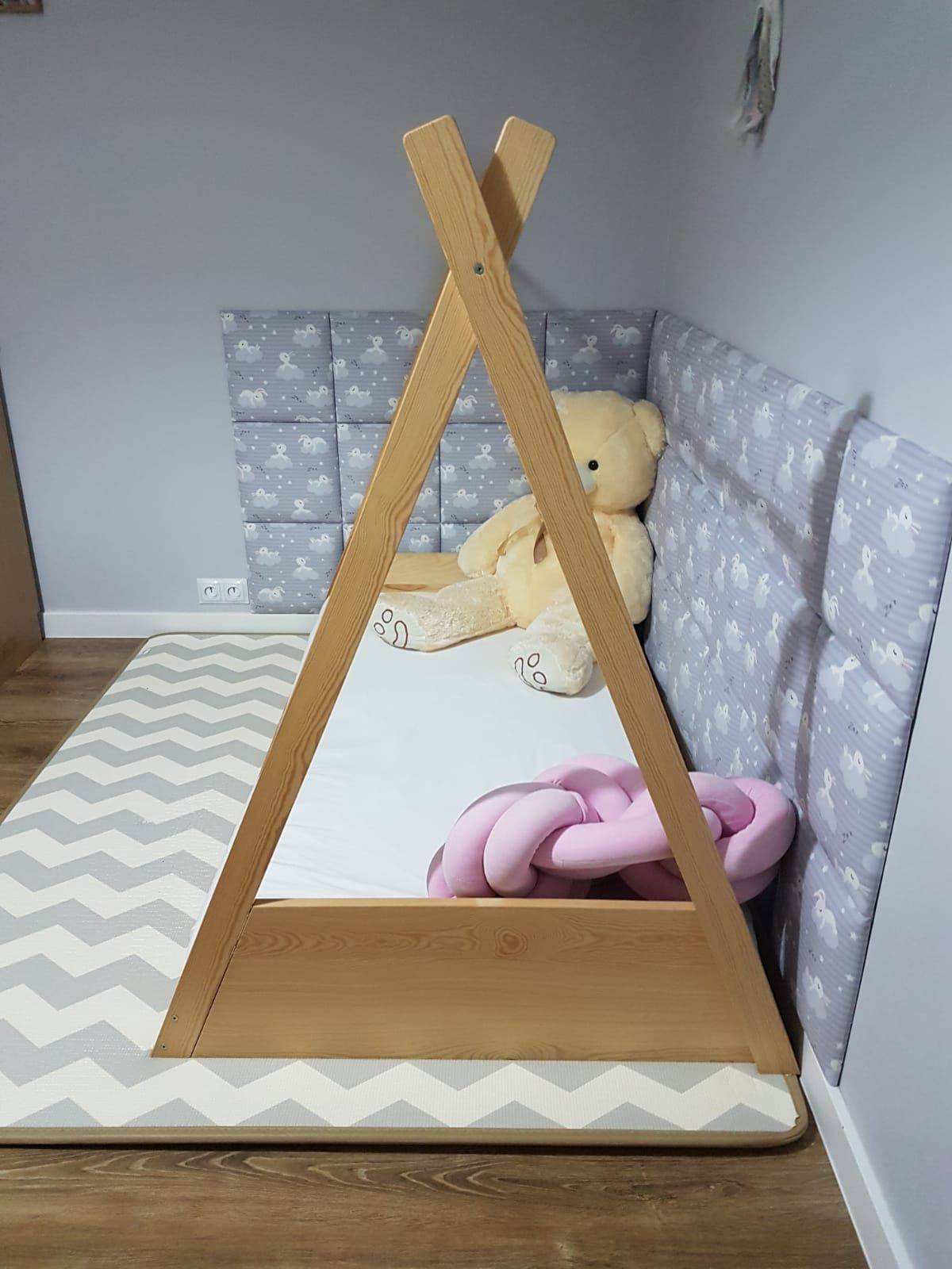Łóżeczko dziecięce tipi