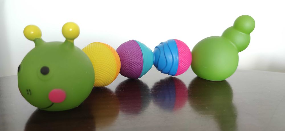 Zabawka dżdżownica sensoryczna